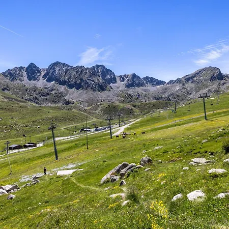Apartment Increibles Vistas A Montanas En El - Parking - Wifi - In Out L By Bonesvacances Pas De La Casa